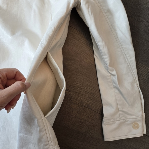 Wilfred The Ganna Shirt Jacket Size Small Cream Aritzia - Picture 5 of 10